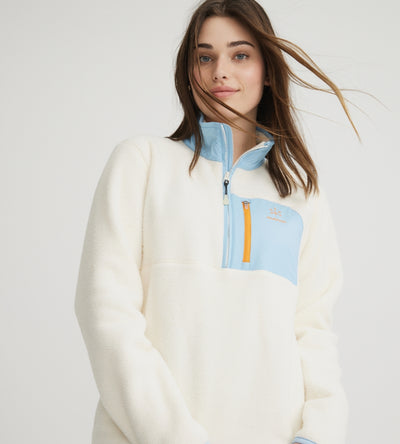 Fleece Jackets: A Blend of Comfort and Style